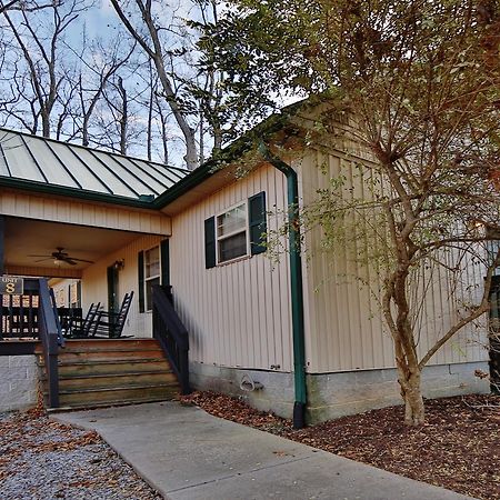 Cedar Falls Villa Pigeon Forge Exterior photo