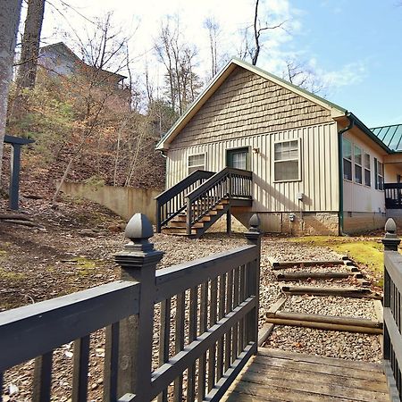 Cedar Falls Villa Pigeon Forge Exterior photo