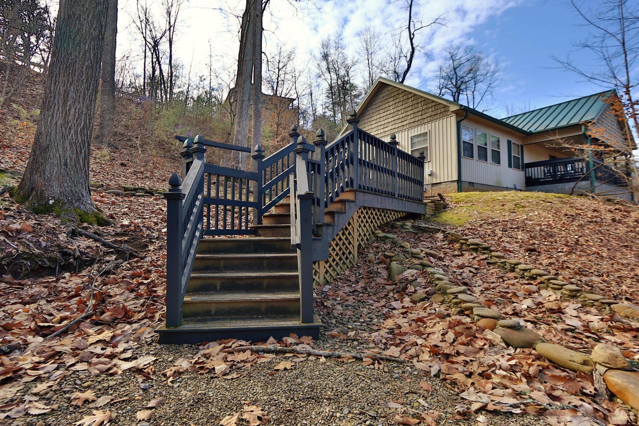 Cedar Falls Villa Pigeon Forge Exterior photo